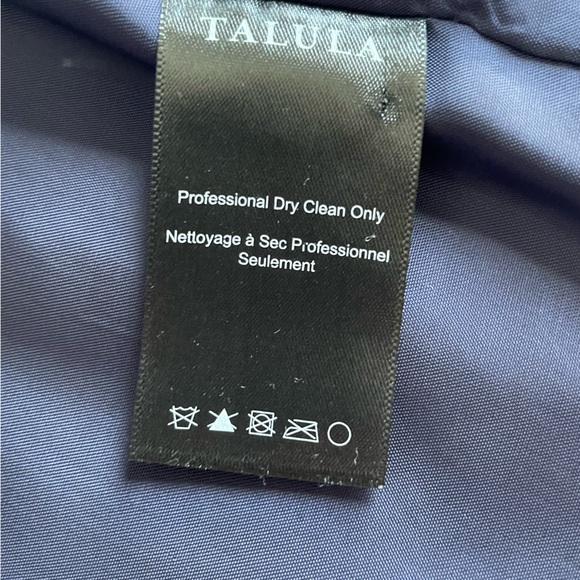 Aritiza Wool Blazer Navy Blue Size 6 - Picture 10 of 11